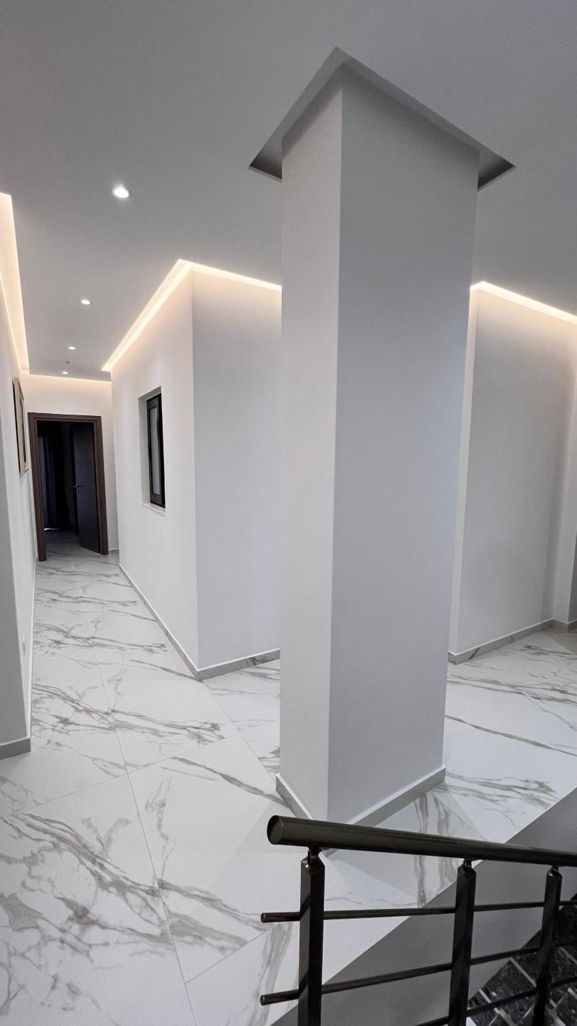Lezet Hotel Sarande Bagian luar foto